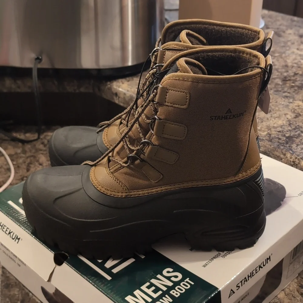 Staheekum men winter